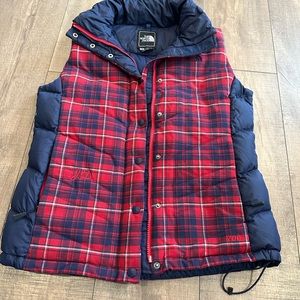 North face women’s size medium down vest
